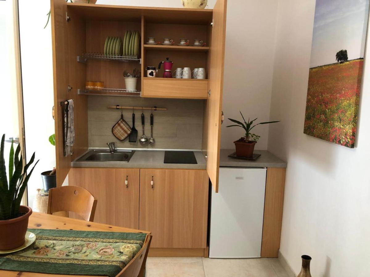 Bed and Breakfast Odegos Mono & Trilo Torre dell'Orso Esterno foto