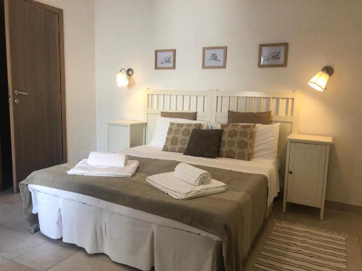 Bed and Breakfast Odegos Mono & Trilo Torre dell'Orso Esterno foto