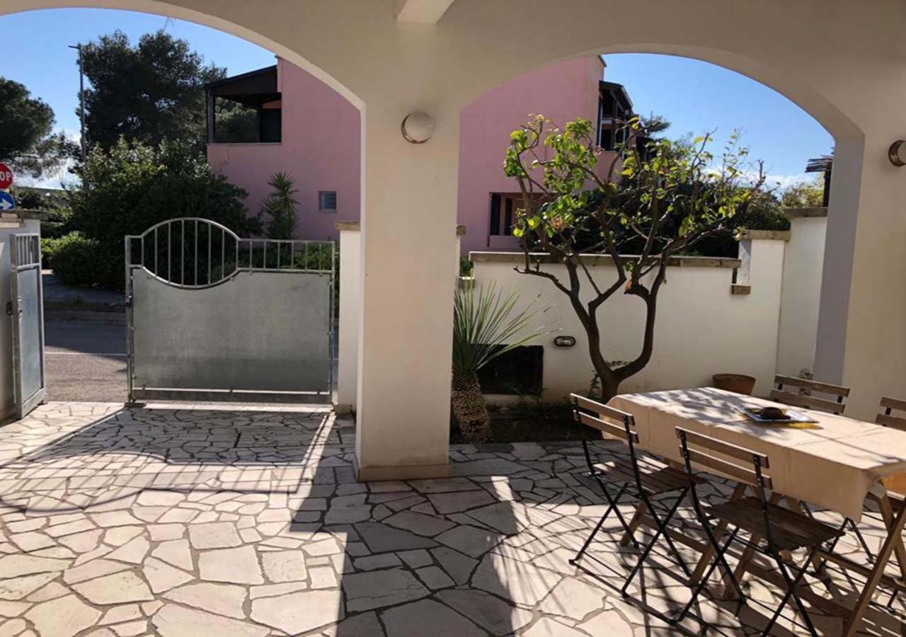 Bed and Breakfast Odegos Mono & Trilo Torre dell'Orso Esterno foto